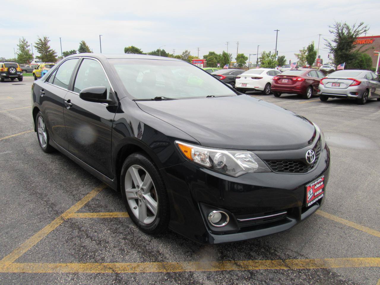 Used 2012 Toyota Camry SE FWD image 8
