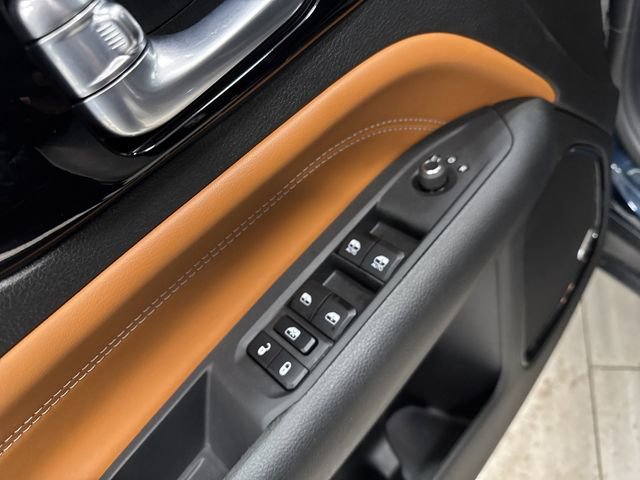 Used 2024 Jeep Compass Limited w/ Sun and Sound Group image 27