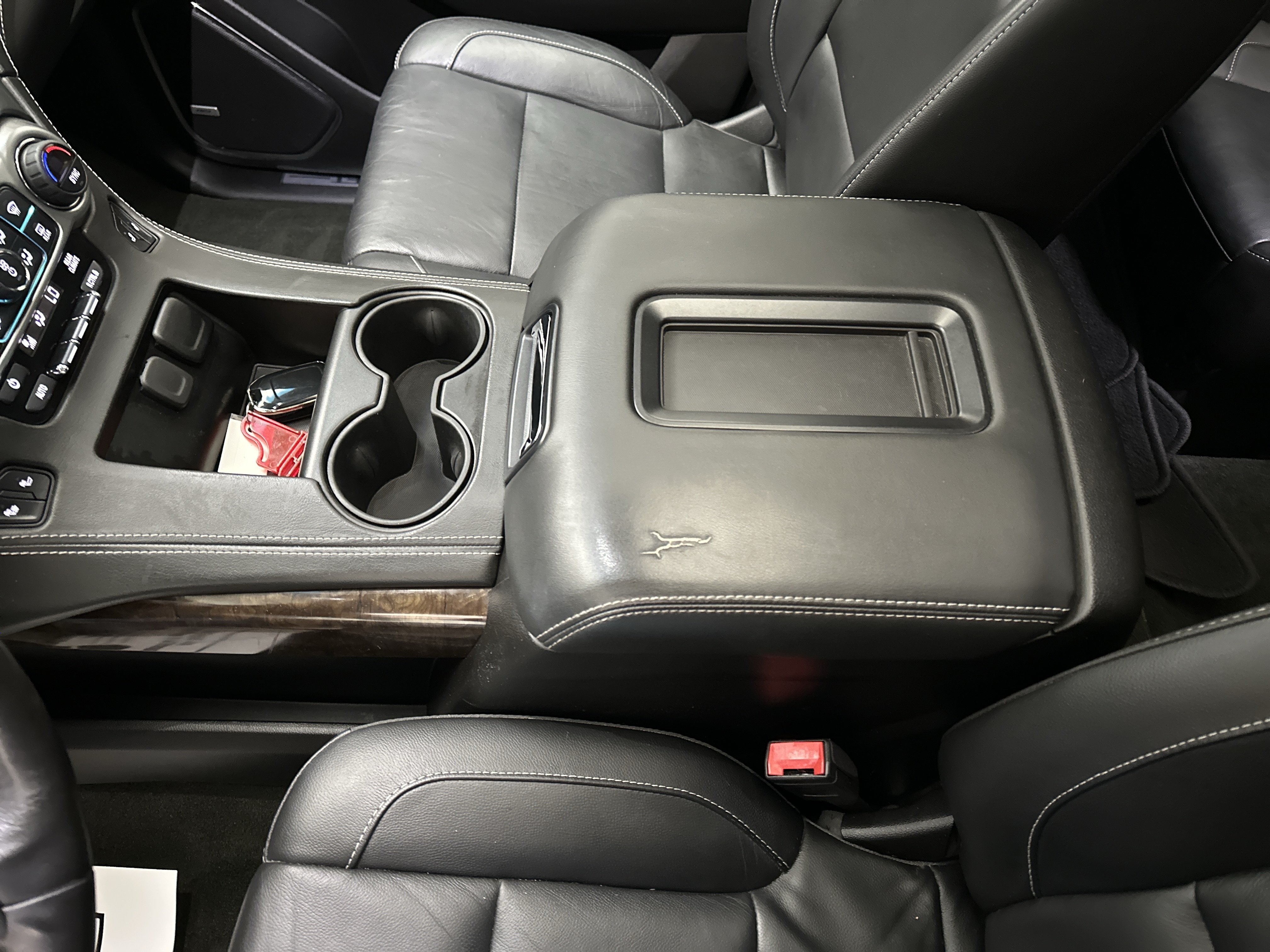 Used 2018 Chevrolet Tahoe LT w/ LT Signature Package AWD/4WD image 46