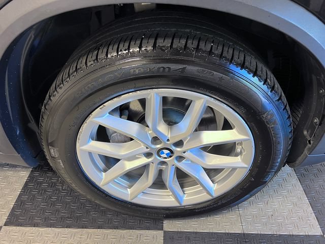 Used 2020 BMW X5 sDrive40i w/ Convenience Package RWD image 10