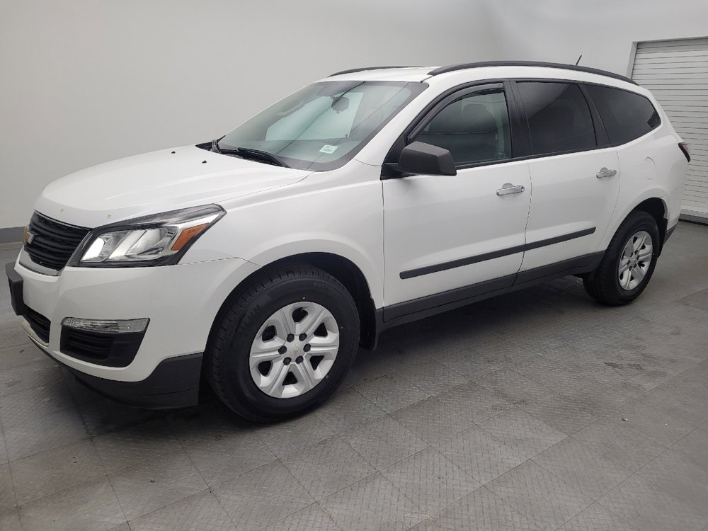 Used 2017 Chevrolet Traverse LS AWD/4WD image 2