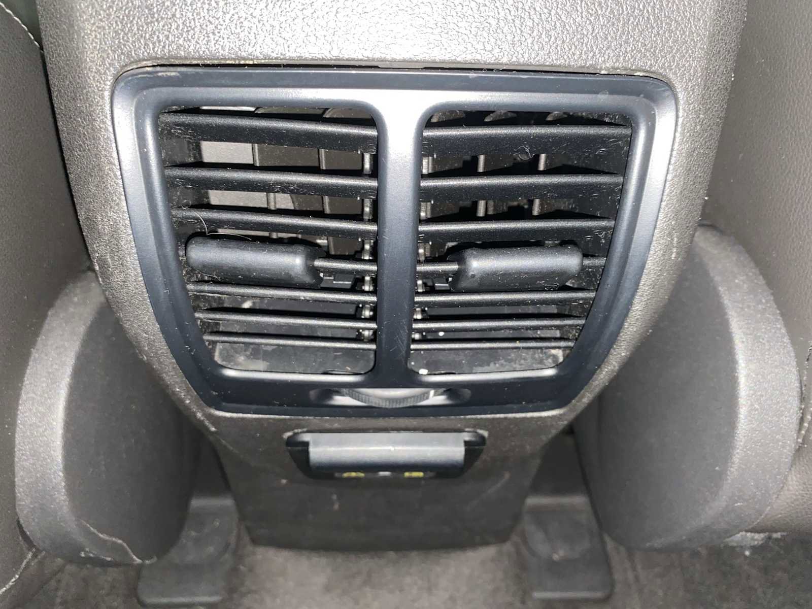 Used 2014 Ford Escape SE w/ Equipment Group 201A image 25