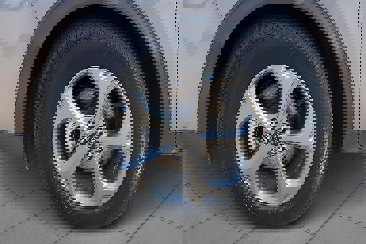 Used 2025 Ford Escape ST-Line image 9