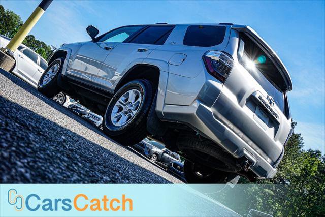 Used 2019 Toyota 4Runner SR5 RWD image 5