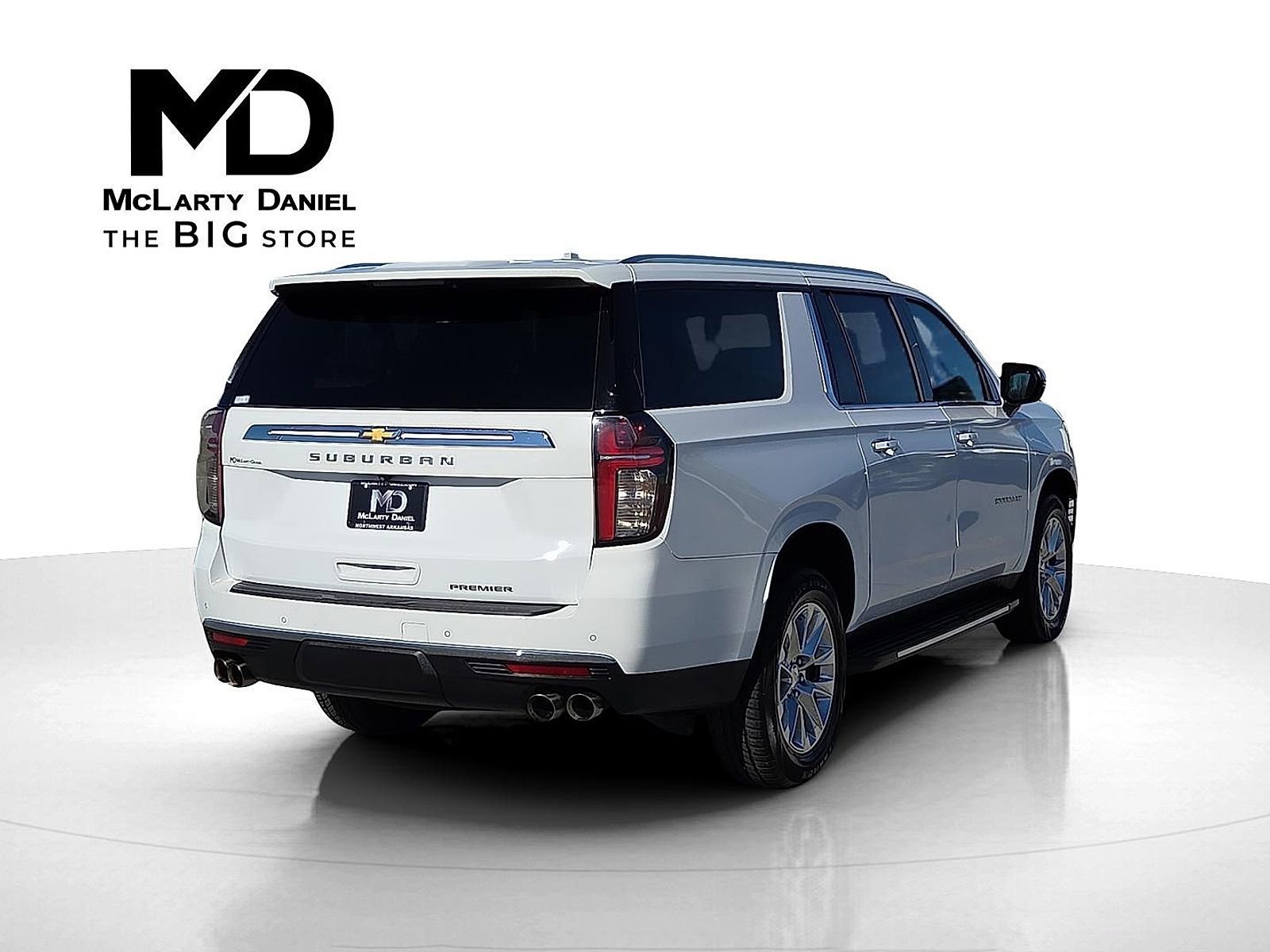 Certified 2023 Chevrolet Suburban Premier image 5