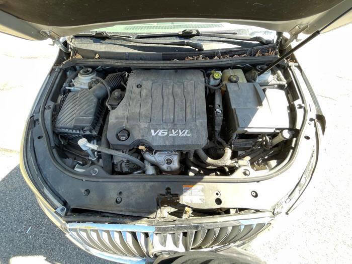 Used 2011 Buick LaCrosse CXL FWD image 42