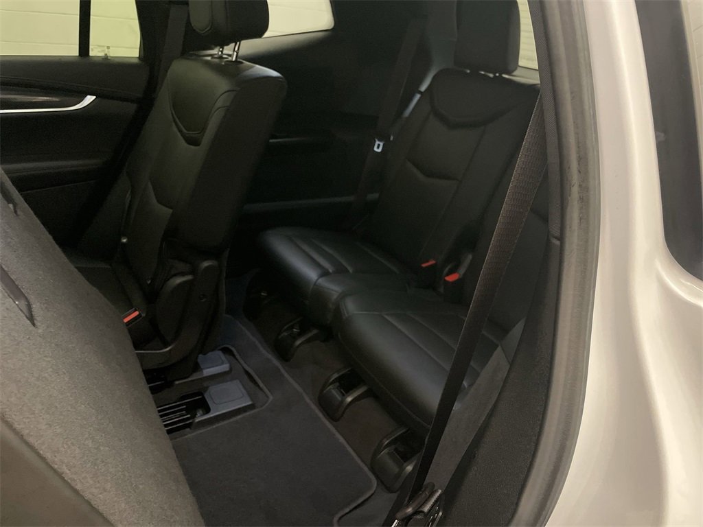 Used 2023 Cadillac XT6 Sport image 33