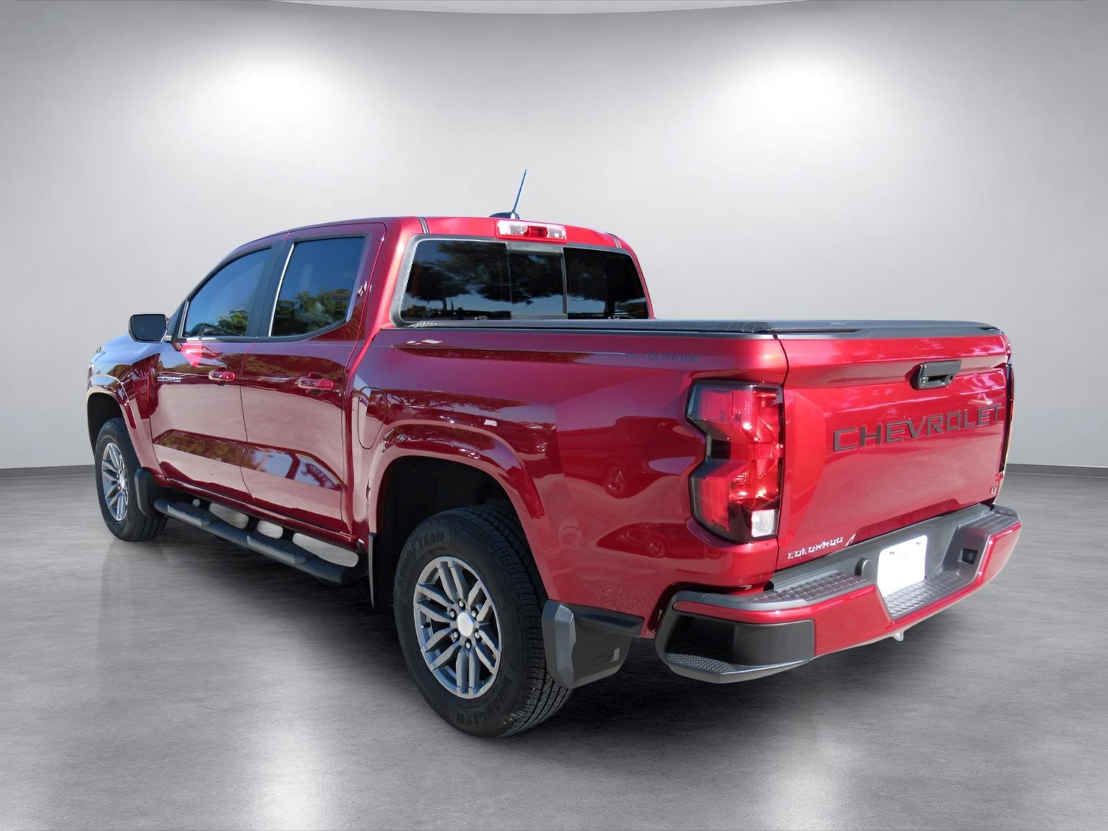 Used 2024 Chevrolet Colorado LT w/ LT Convenience Package RWD image 5