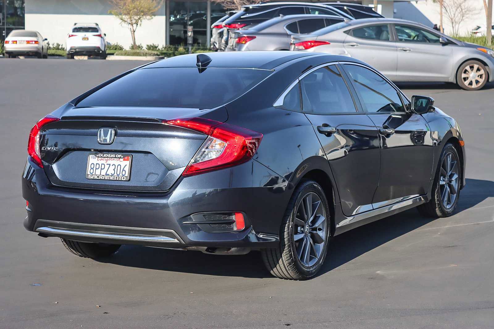 Used 2020 Honda Civic EX-L image 4