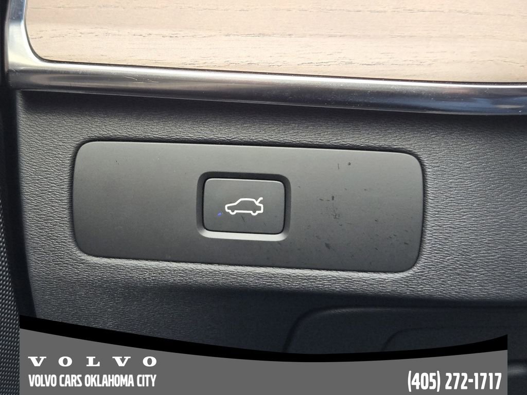 Certified 2026 Volvo XC90 B6 Plus w/ Protection Package Premier AWD/4WD image 21