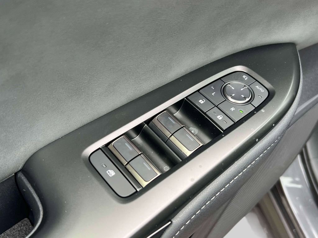New 2026 Lexus RZ 450e AWD image 15