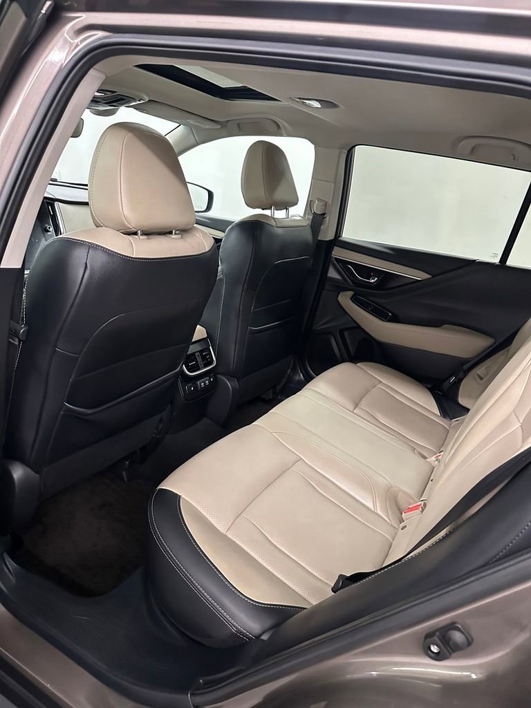 Used 2021 Subaru Outback Limited image 29
