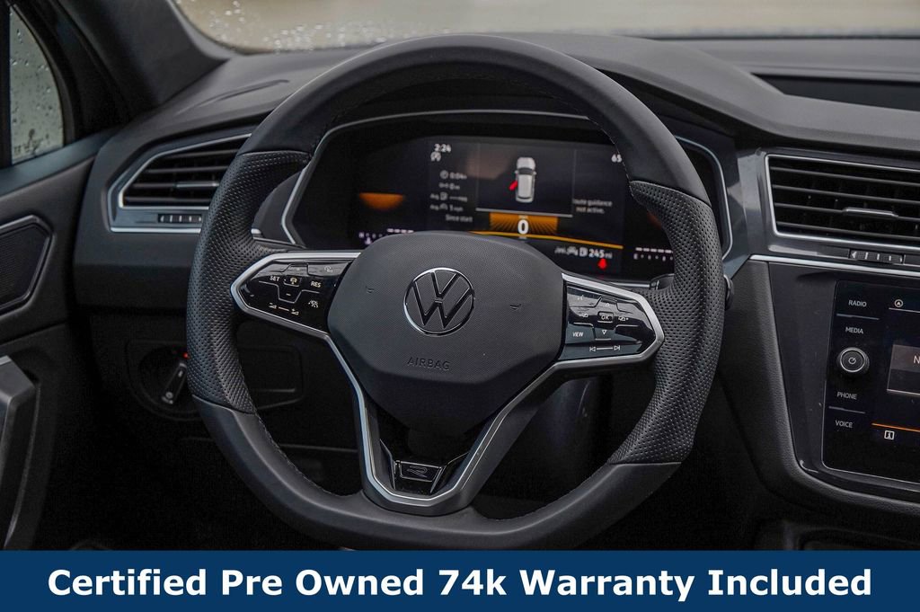 Used 2024 Volkswagen Tiguan SE R-Line FWD image 23