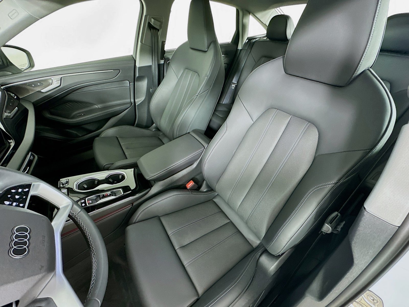 New 2026 Audi A6 Premium Plus AWD/4WD image 34