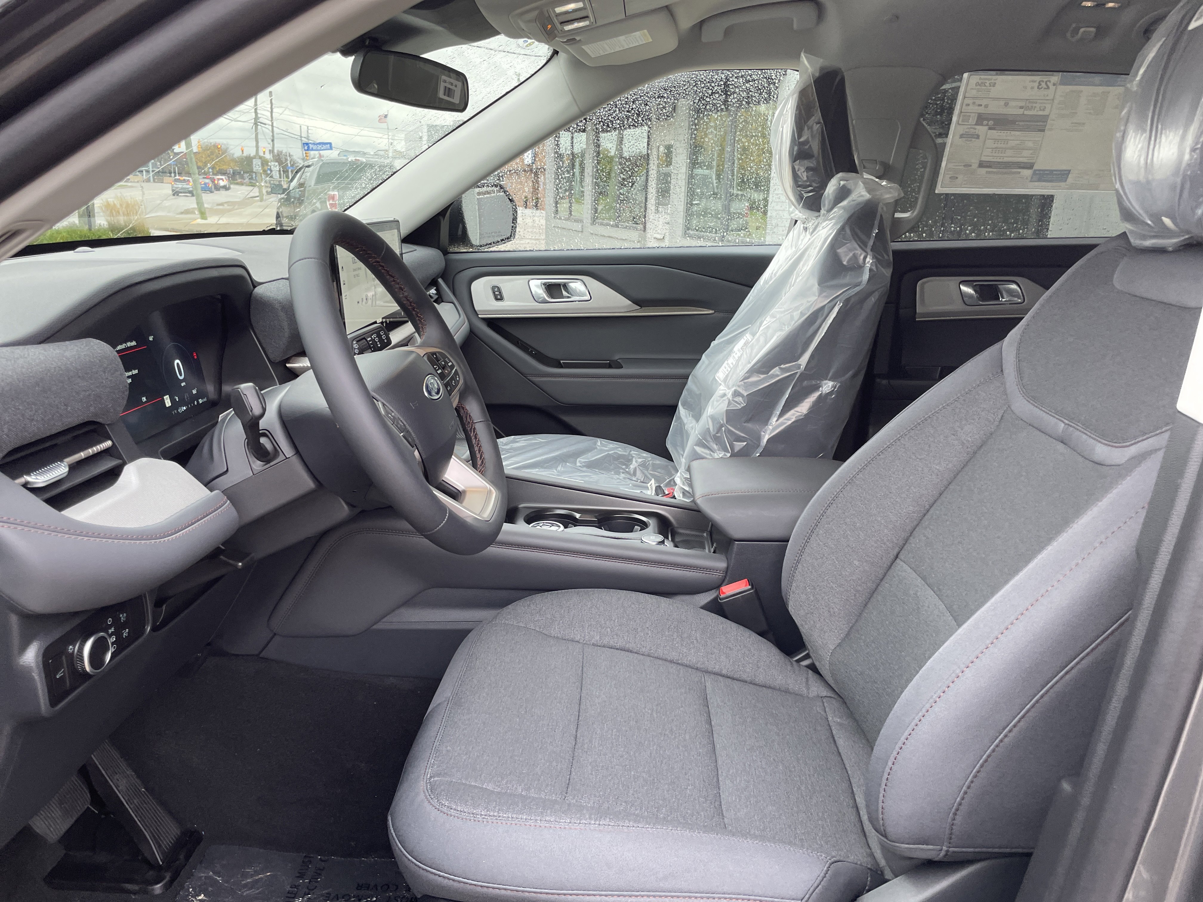 New 2026 Ford Explorer Active image 10