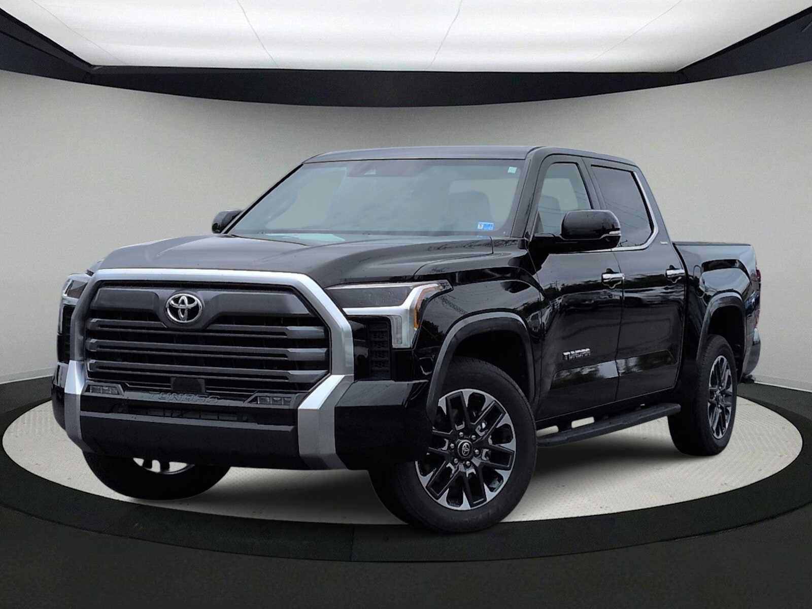 Used 2025 Toyota Tundra Limited AWD/4WD video 1