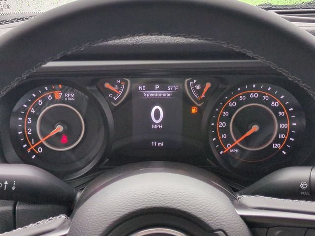 New 2025 Jeep Gladiator Sport AWD/4WD image 26