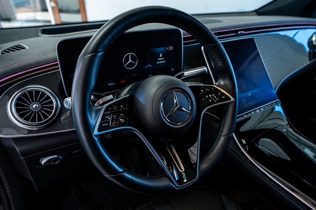 Used 2023 Mercedes-Benz EQS 450+ SUV image 37