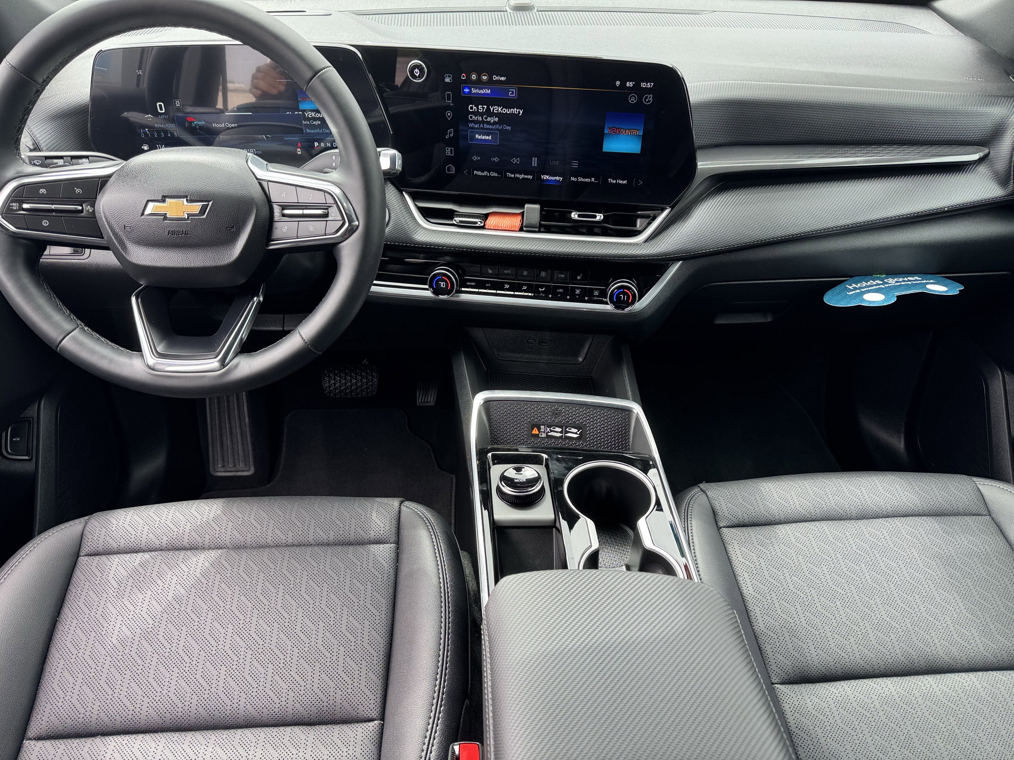 Used 2026 Chevrolet Equinox LT w/ Convenience Package II FWD image 17