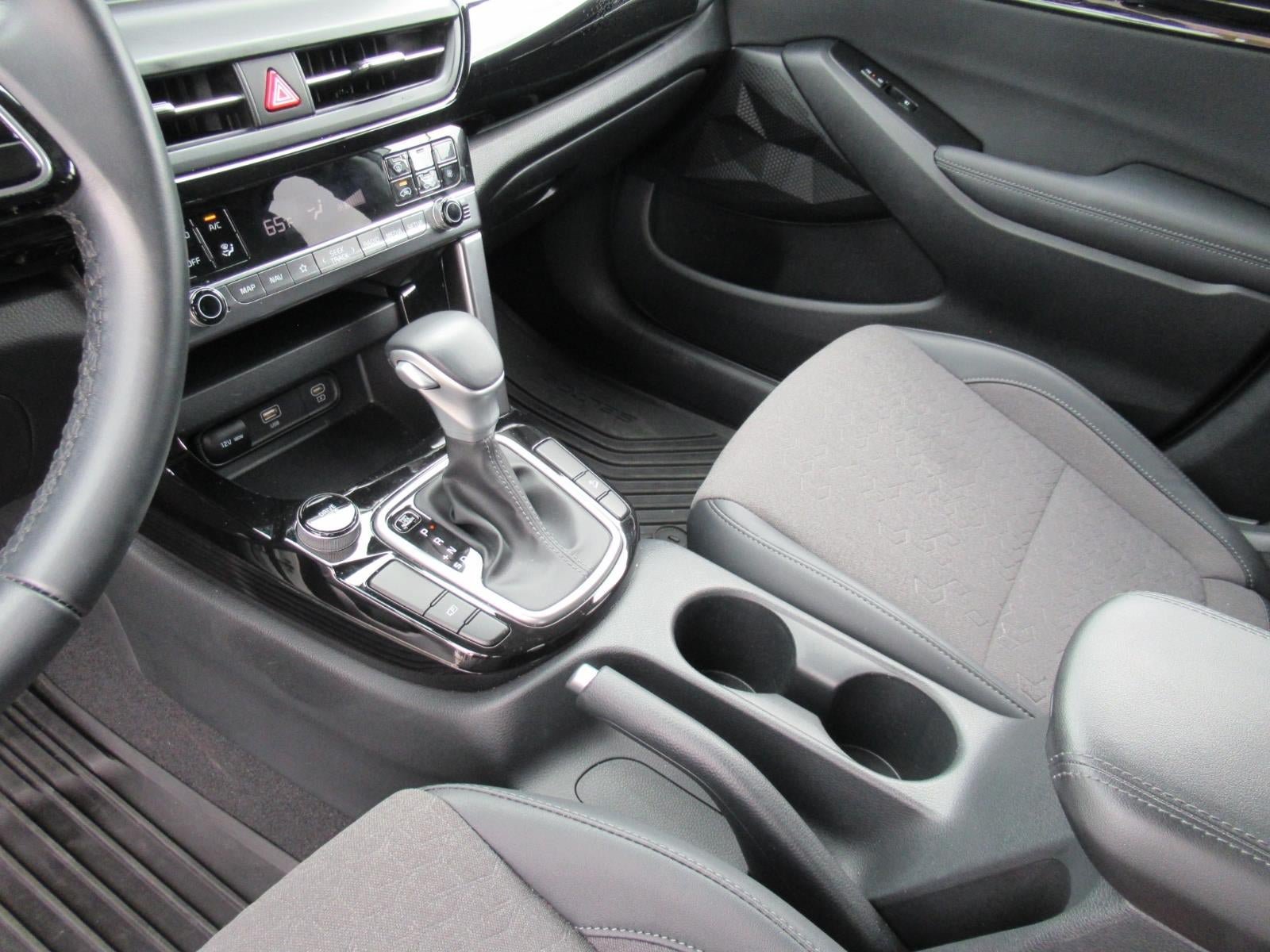 Used 2024 Kia Seltos S FWD image 15