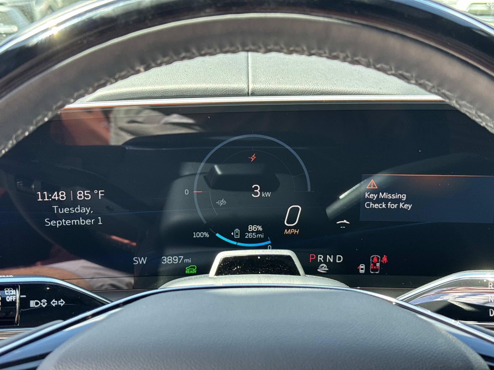Used 2026 Cadillac Lyriq Signature Sport AWD/4WD image 18