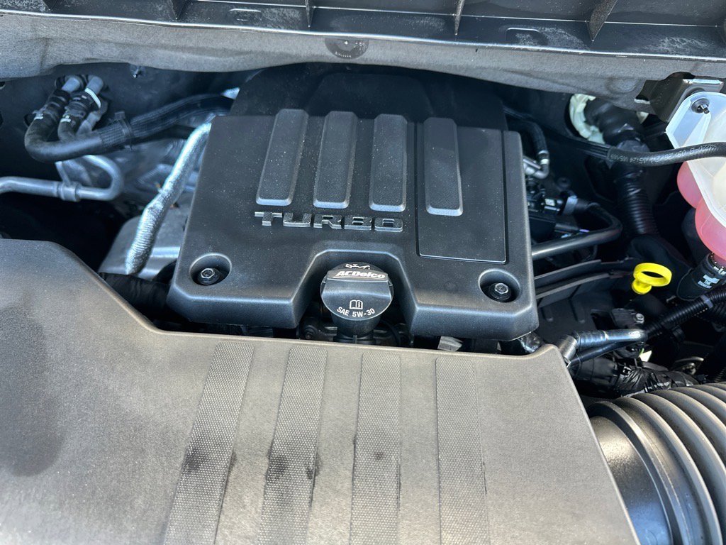 Used 2025 Chevrolet Silverado 1500 LT image 16