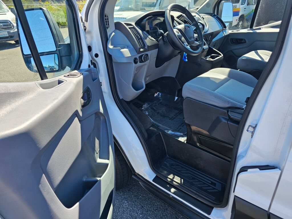 Used 2019 Ford Transit 350 XLT RWD image 19