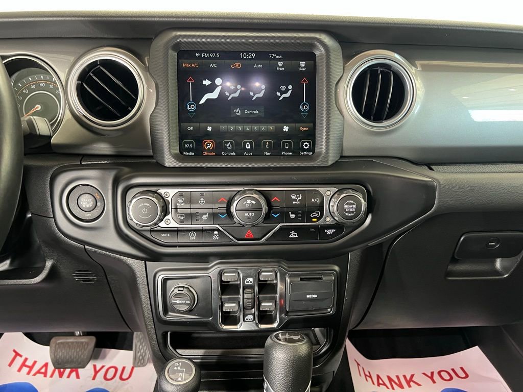 Used 2022 Jeep Wrangler Unlimited Sahara w/ Cold Weather Group image 12