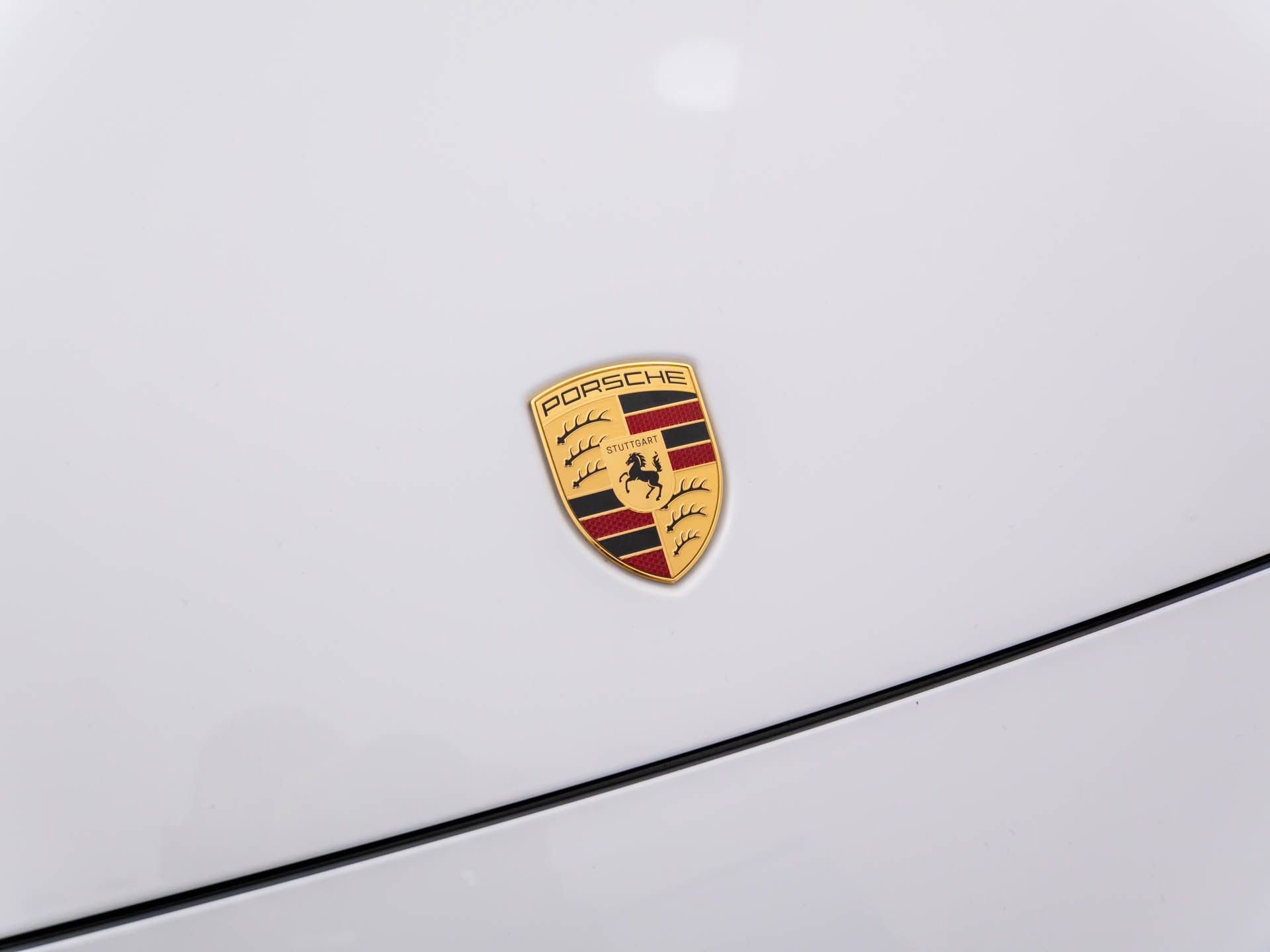 Certified 2025 Porsche Panamera 4 image 38