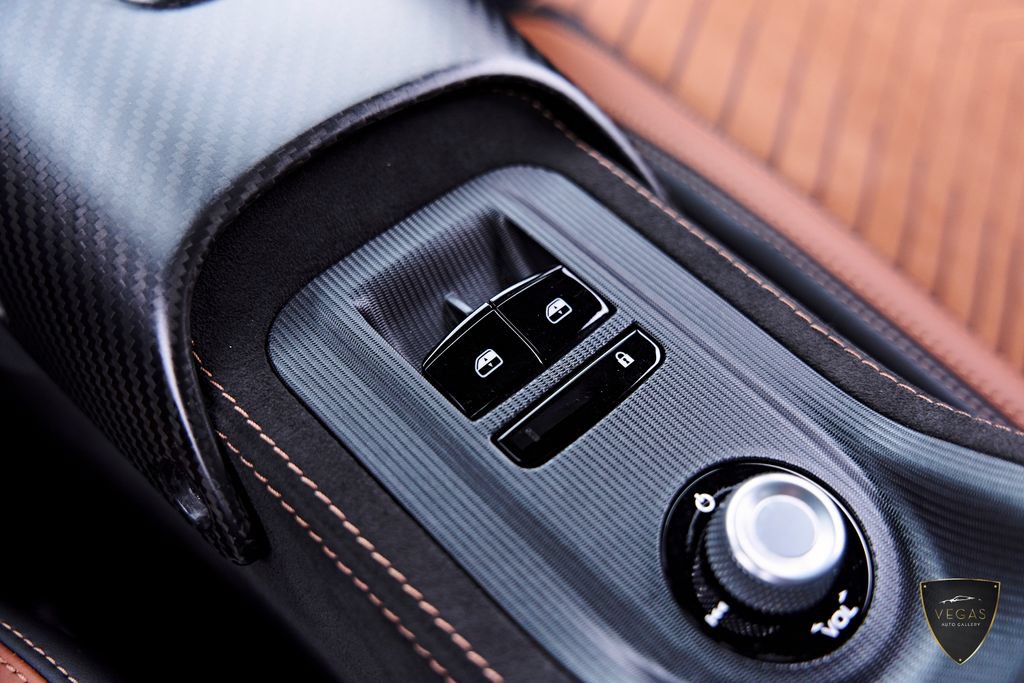 Used 2023 Maserati MC20 Spyder RWD image 64