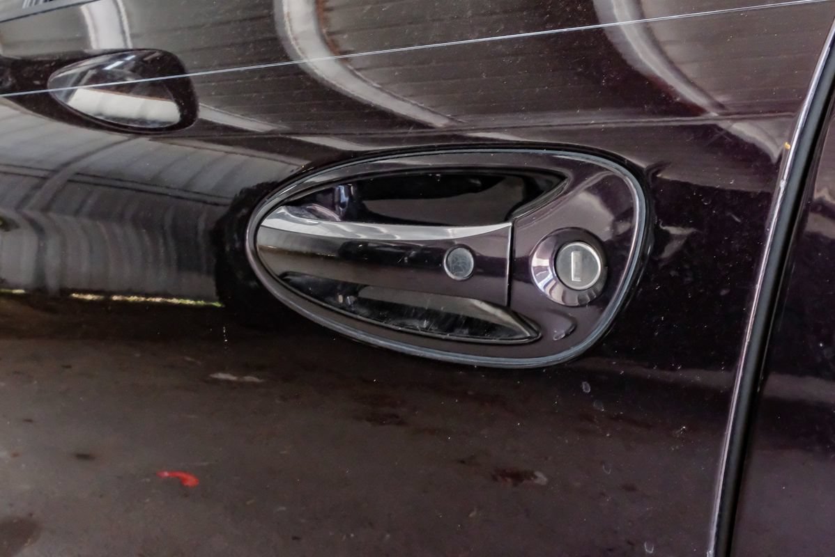 Used 2011 Porsche Panamera 4 AWD/4WD image 41