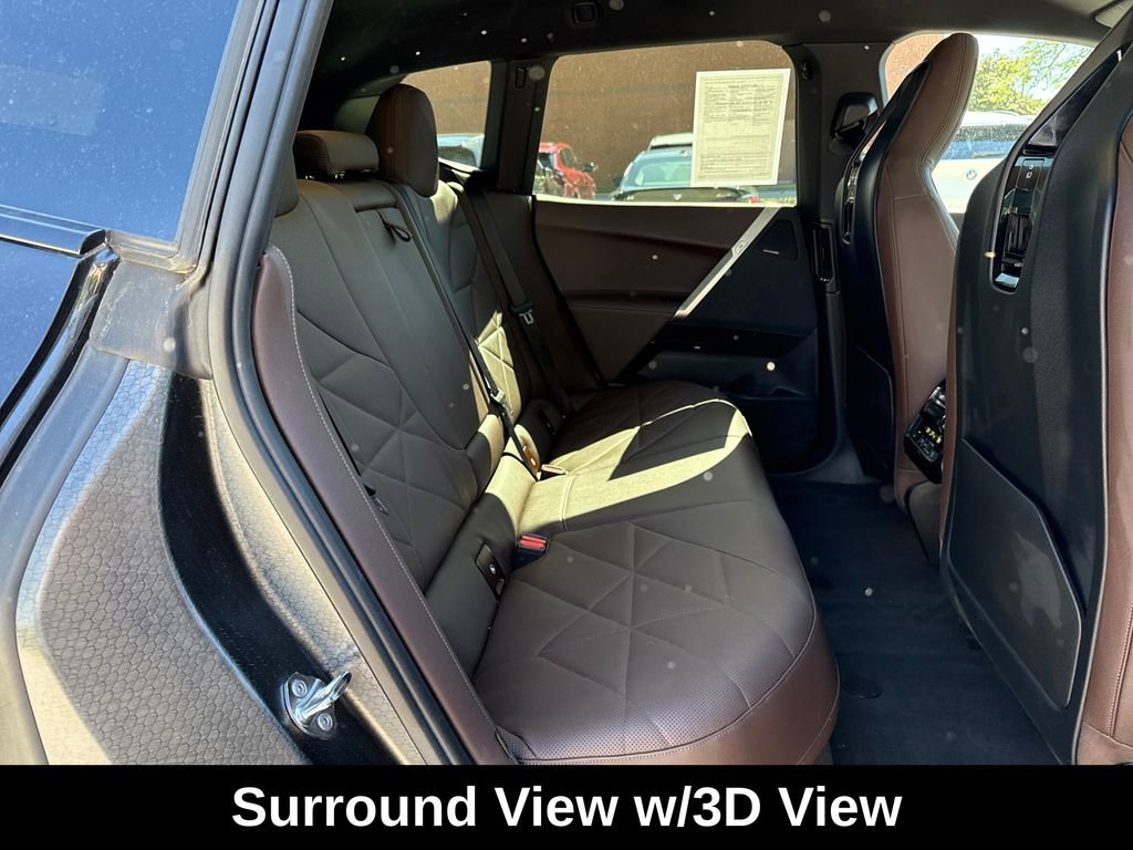 Used 2024 BMW iX xDrive50 w/ Premium Package AWD/4WD image 29
