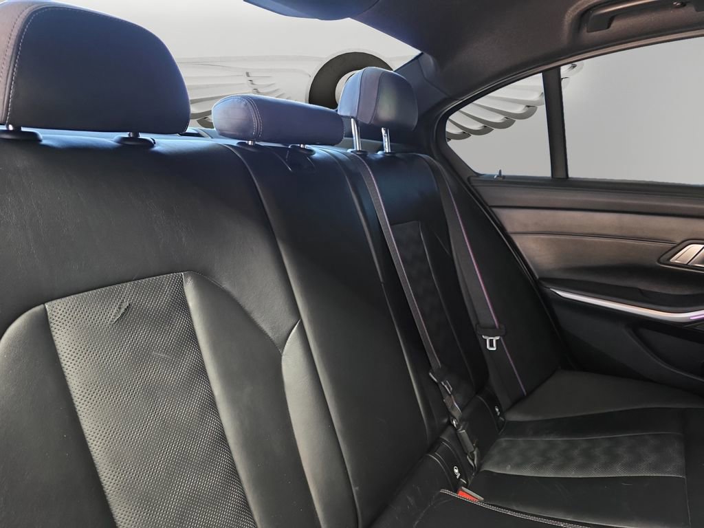 Used 2021 BMW M3 Competition w/ Executive Package image 27