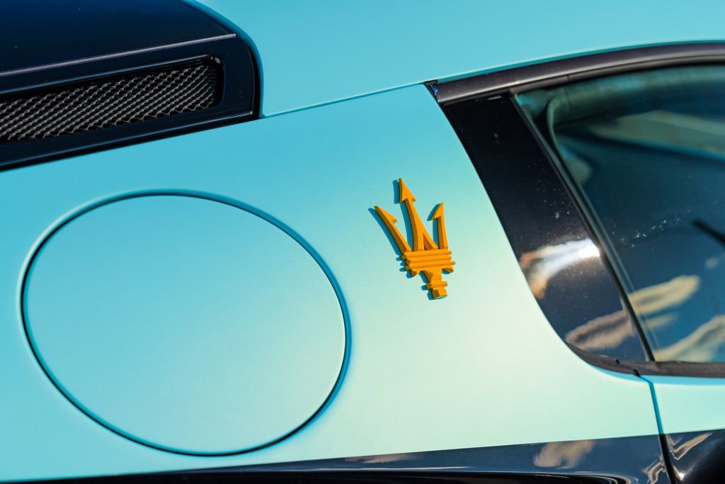 Used 2025 Maserati MC20 Coupe image 18