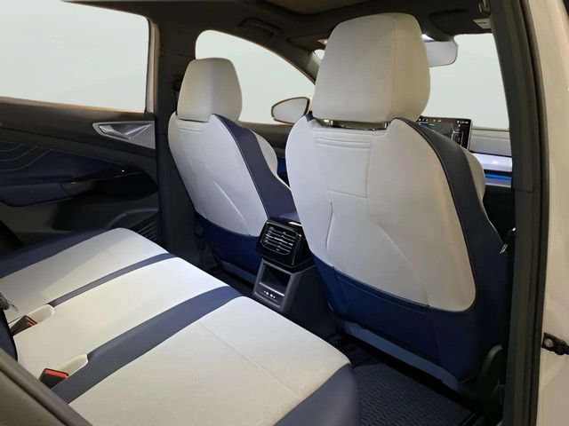 Used 2025 Volkswagen ID.4 Pro S RWD image 52