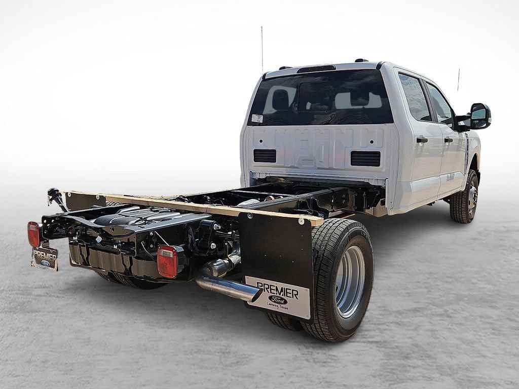 New 2026 Ford F350 XL w/ XL Chrome Package AWD/4WD image 11