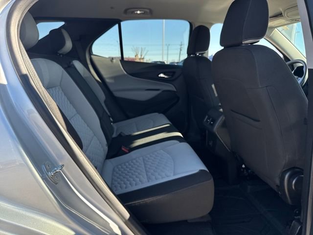 Used 2021 Chevrolet Equinox LS w/ LS Convenience Package image 13