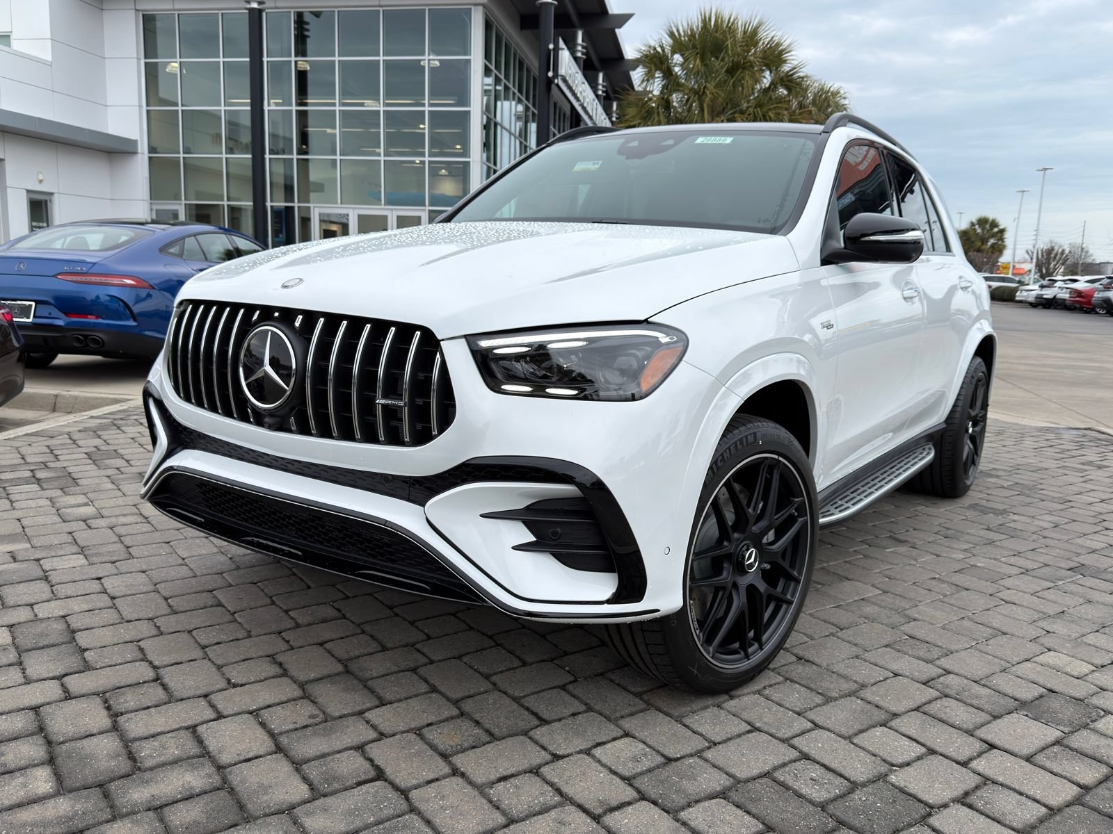 New 2026 Mercedes-Benz GLE 53 AMG 4MATIC image 1
