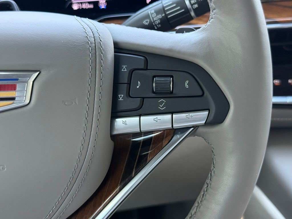 Certified 2024 Cadillac Escalade Sport Platinum w/ LPO, ONYX Package AWD/4WD image 30