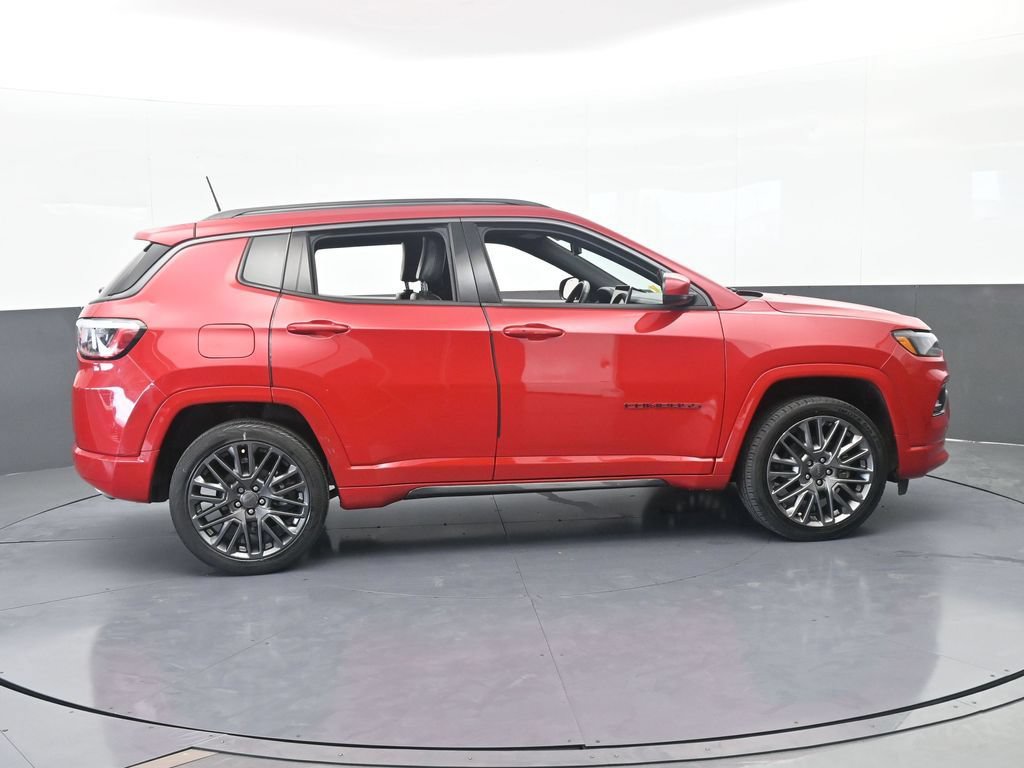 Used 2022 Jeep Compass Limited AWD/4WD image 7