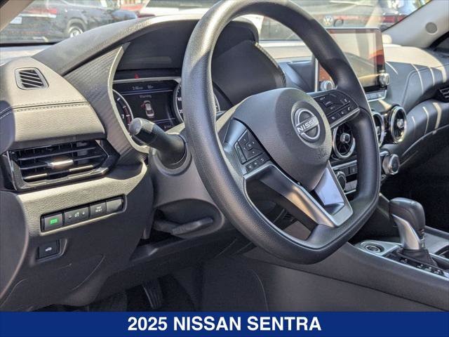 Used 2025 Nissan Sentra SV FWD image 12