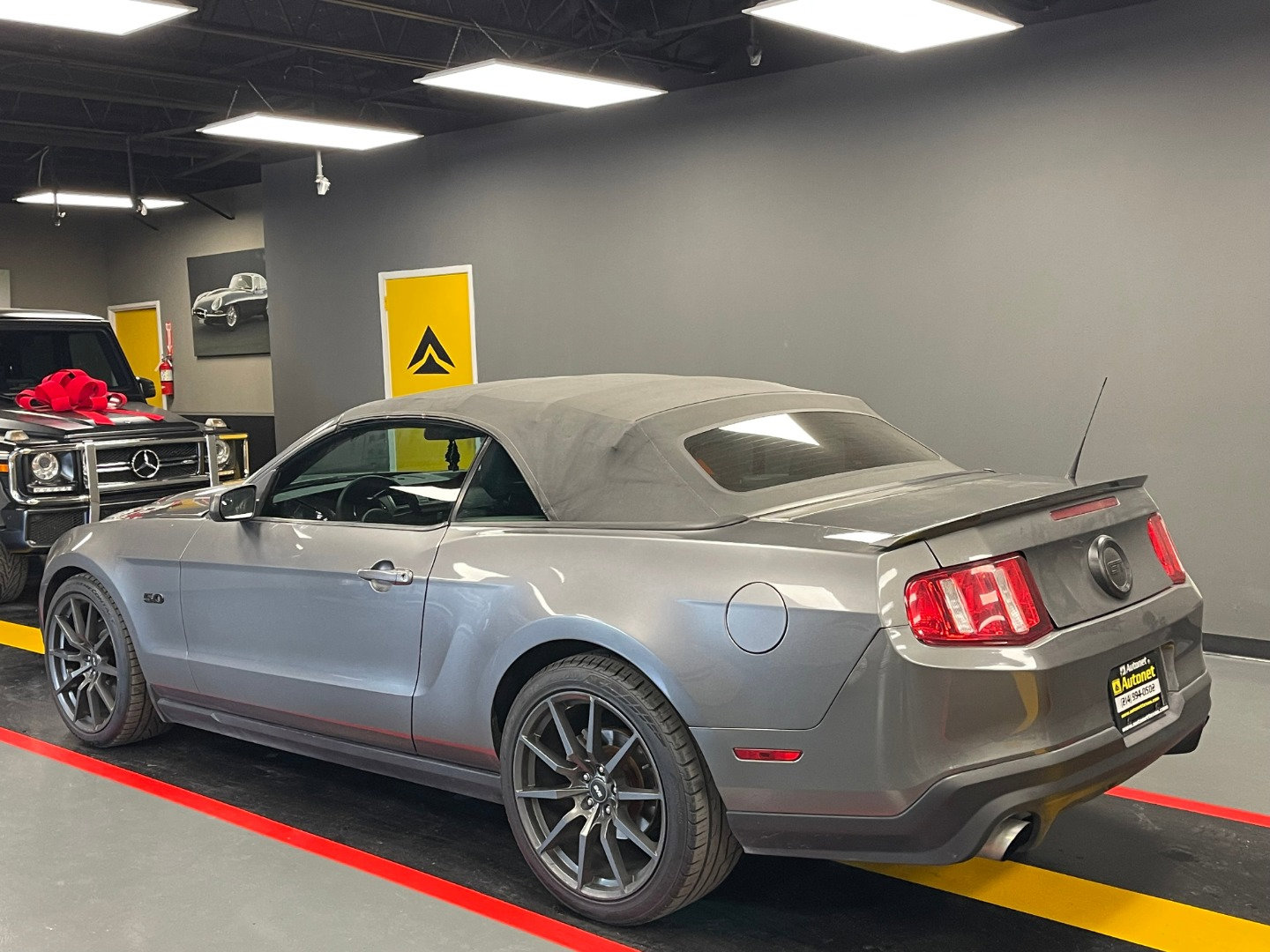 Used 2011 Ford Mustang GT RWD image 21