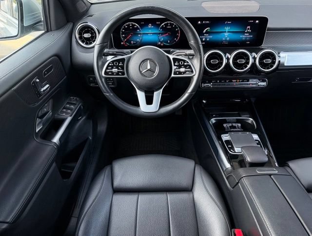 Used 2020 Mercedes-Benz GLB 250 4MATIC image 12