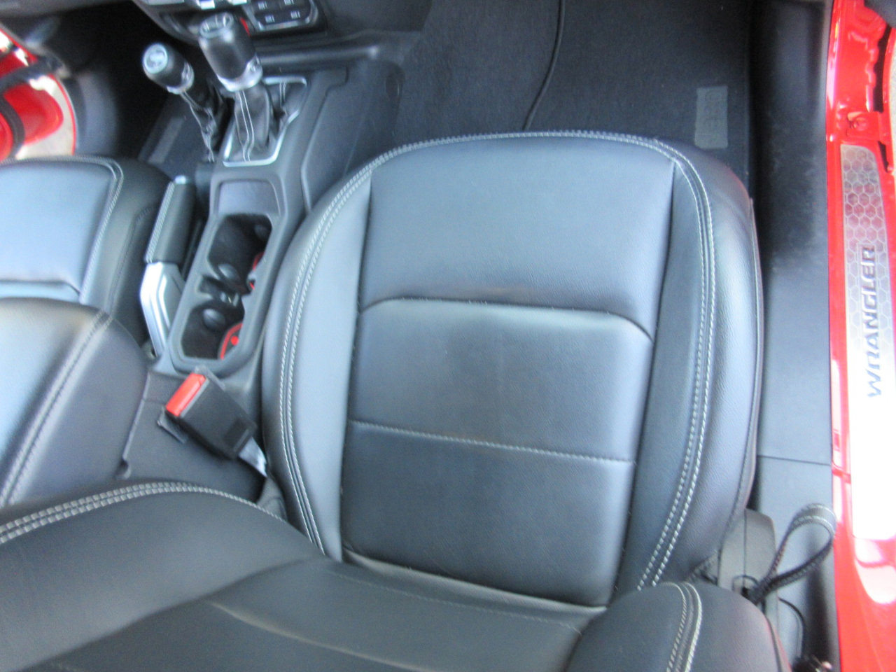 Used 2021 Jeep Wrangler Unlimited Sahara w/ Cold Weather Group image 25