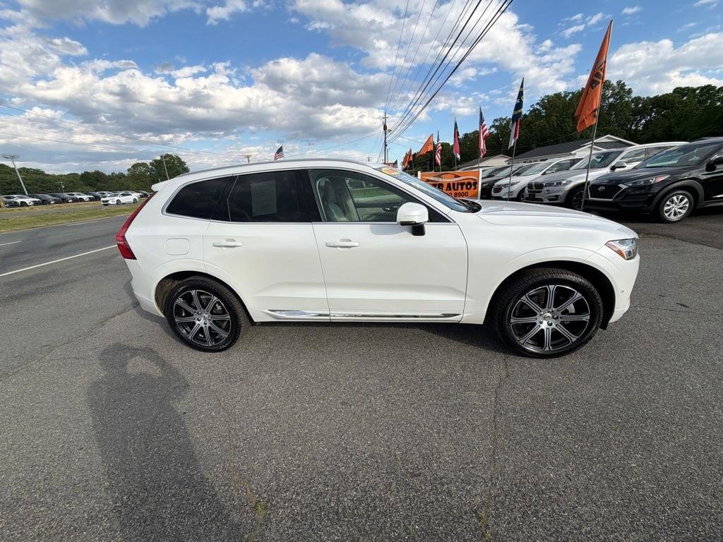 Used 2018 Volvo XC60 T8 Inscription w/ Luxury Seat Package AWD/4WD image 15
