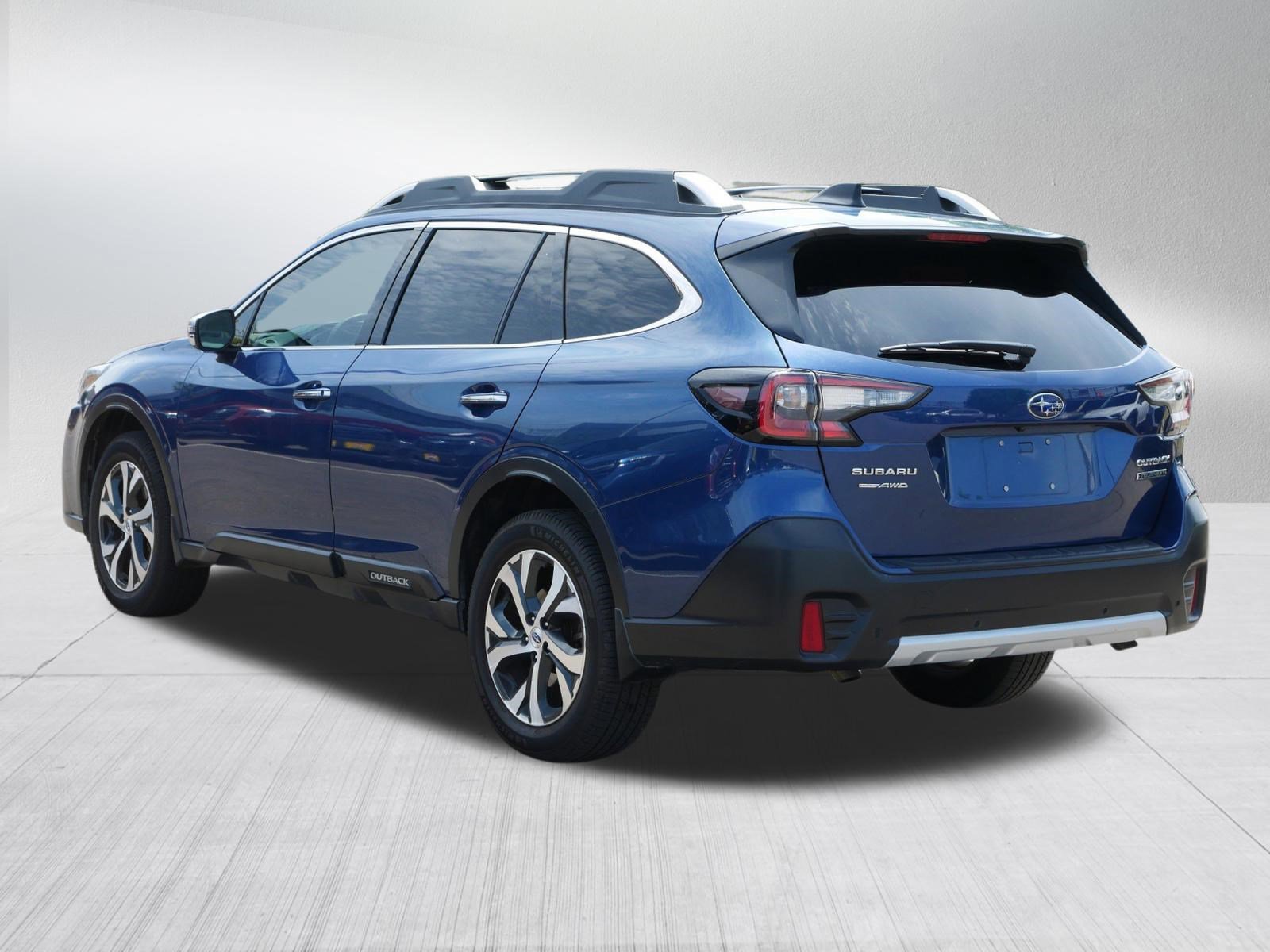Used 2021 Subaru Outback Touring XT AWD/4WD image 5