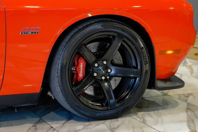 Used 2018 Dodge Challenger SRT w/ Technology Group RWD image 58