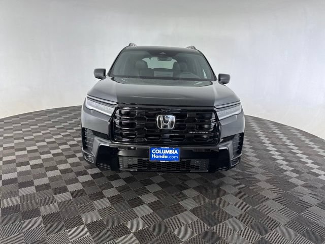 Certified 2026 Honda Pilot Black Edition image 2