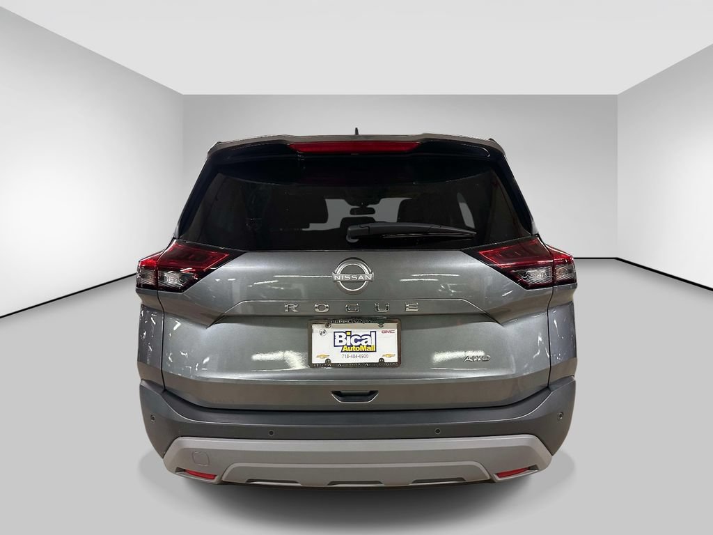 Used 2023 Nissan Rogue S AWD/4WD image 4