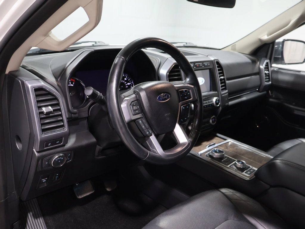 Used 2020 Ford Expedition Max Platinum AWD/4WD image 16
